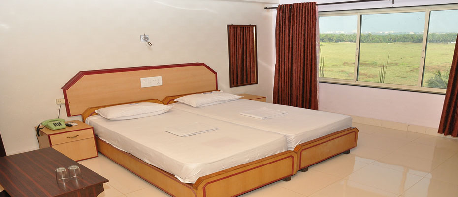 Double Bed AC Deluxe Room